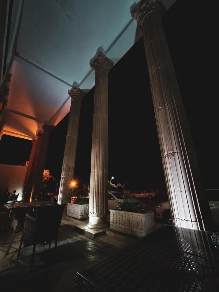 Trajan Hotel Timgad Dış mekan fotoğraf